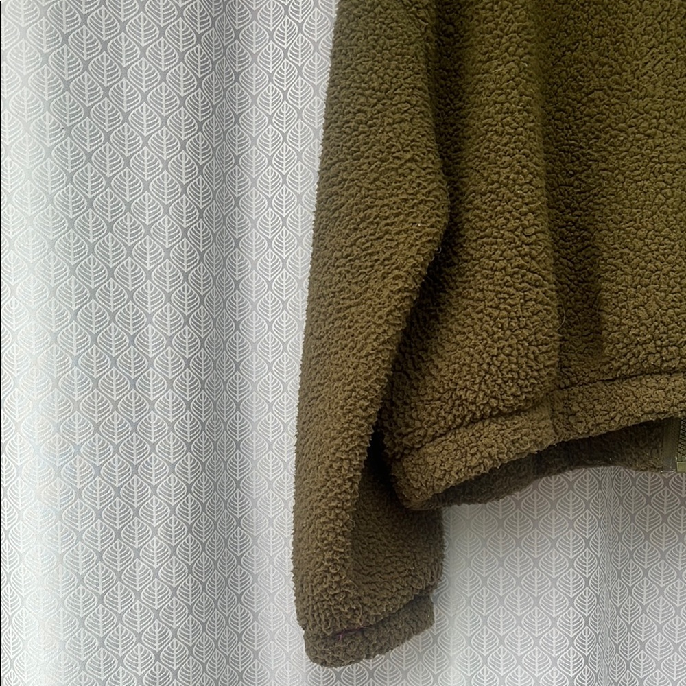 Olive green Sherpa oversized jacket - Picture 4 of 4